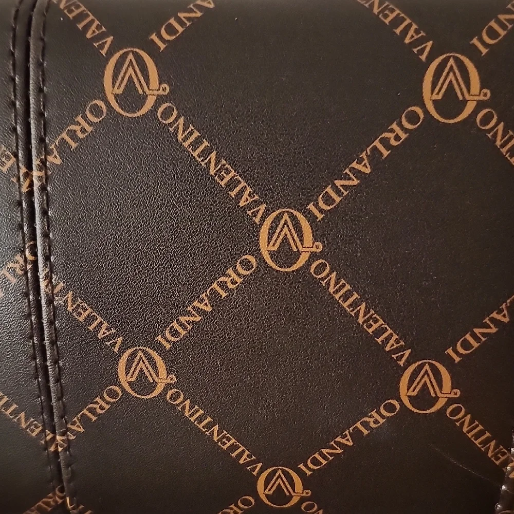 Valentino Orlandi Leather Crossbody - Picture 4 of 13